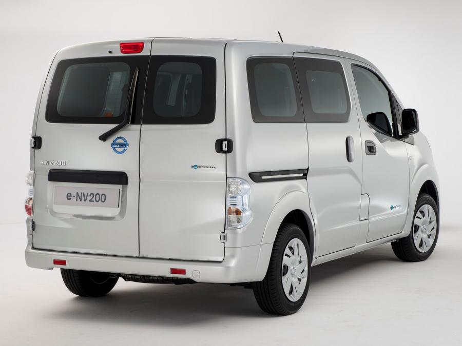  Nissan e-NV200 2014 года  (фото 3 из 7)